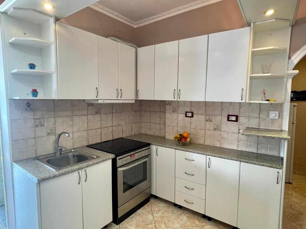 Sea View Apartment Vlorë 外观 照片