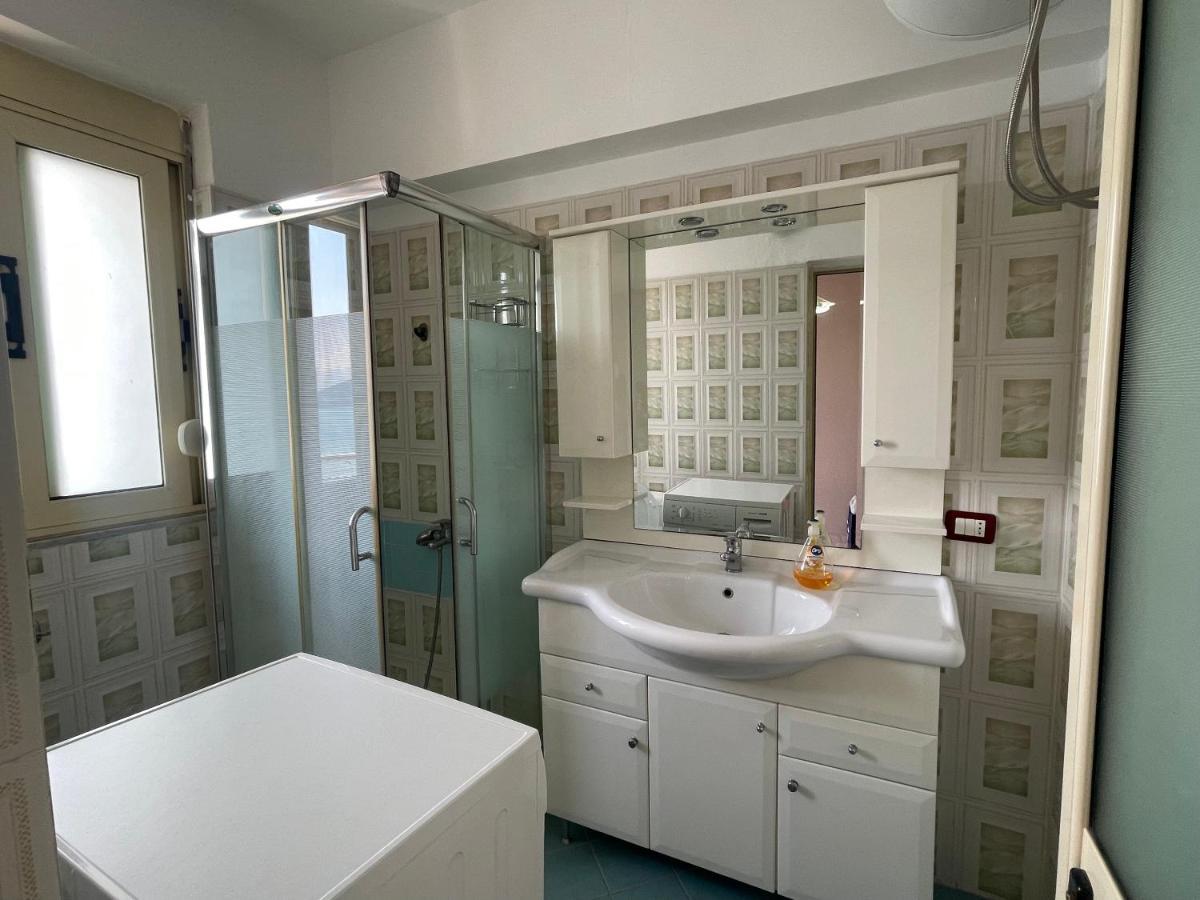 Sea View Apartment Vlorë 外观 照片