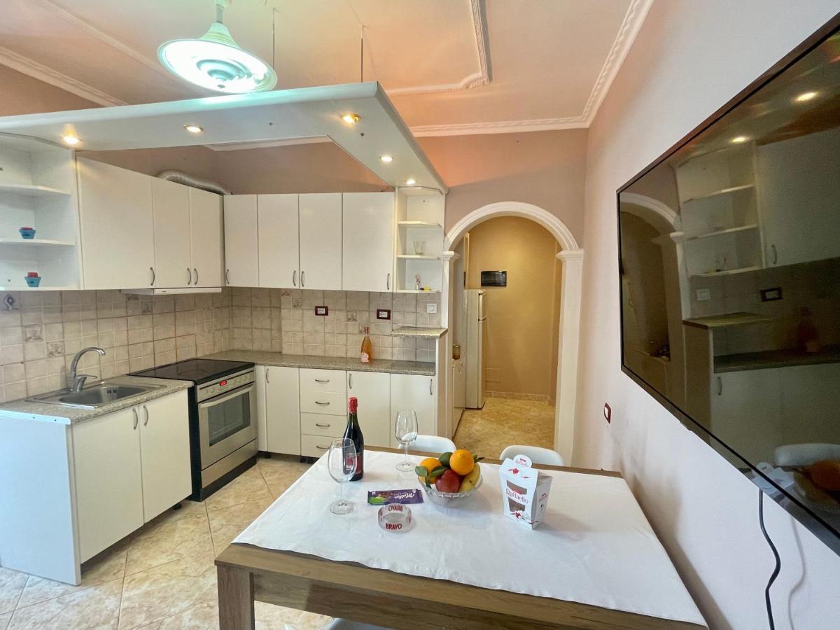 Sea View Apartment Vlorë 外观 照片