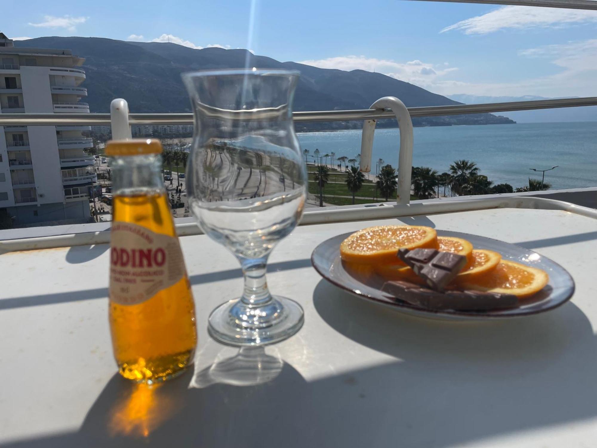 Sea View Apartment Vlorë 外观 照片